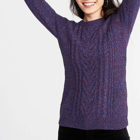 Old Navy CABLE-KNIT CREW-NECK SWEATER FOR WOMEN - Picture 3 of 3